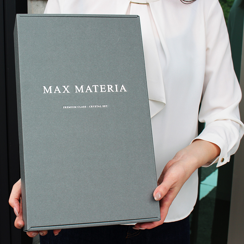 MAXMATERIAブランドのクリスタル／ブリリアントシリーズ バスタオル2枚